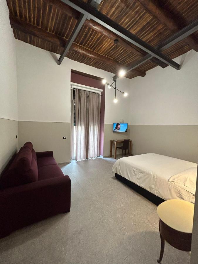 La Suite Del Centro Storico Naples Exterior photo